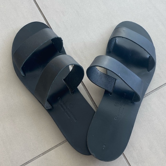 Olgianna Melissinos black handmade leather sandals - Picture 3 of 7